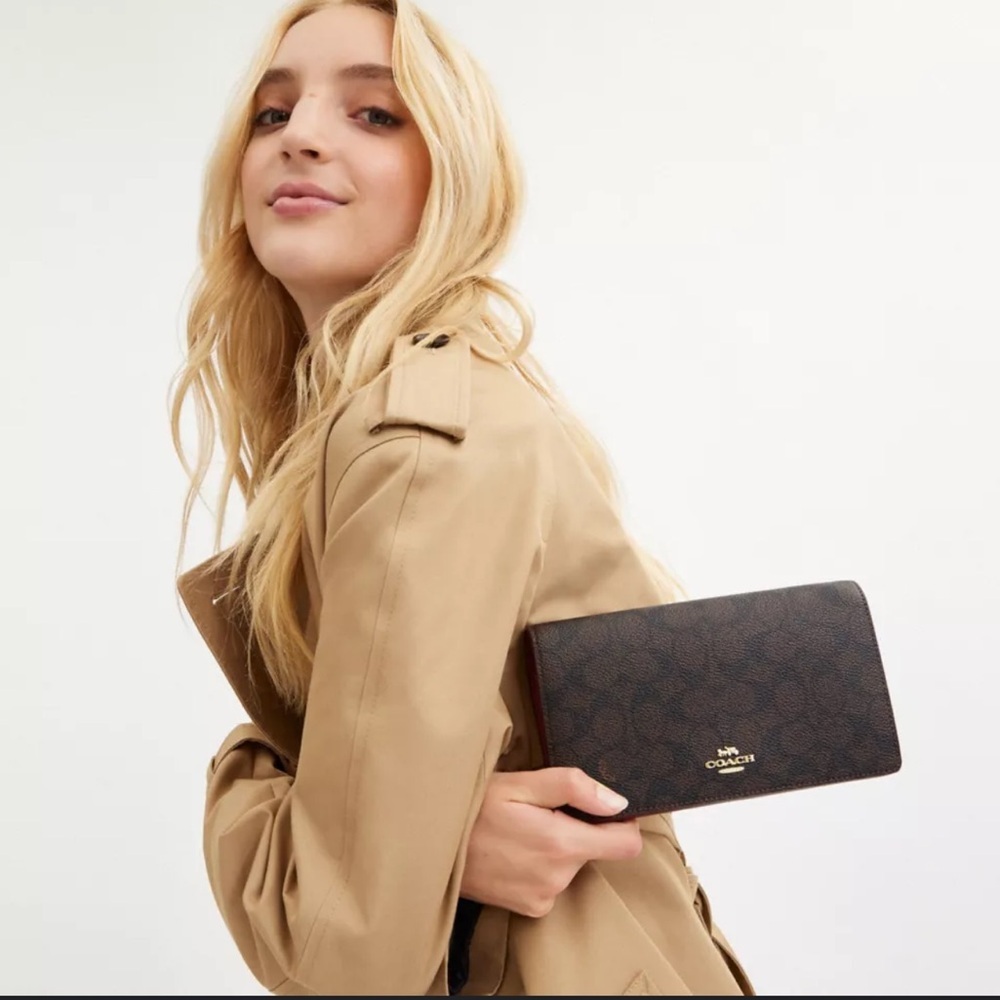 Coach Brown Signature Wallet - Picture 2 of 9